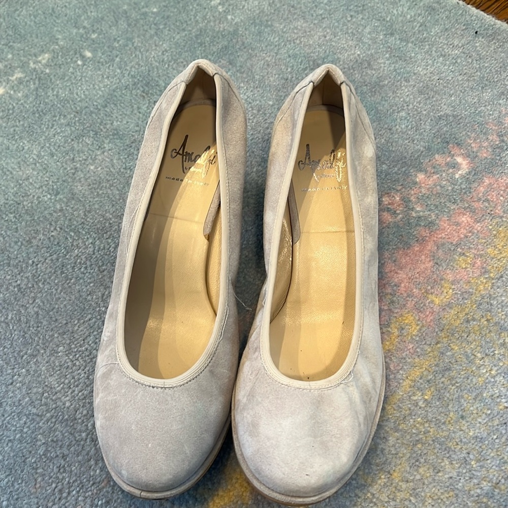 Amalfi by Rangoni low heeled pumps